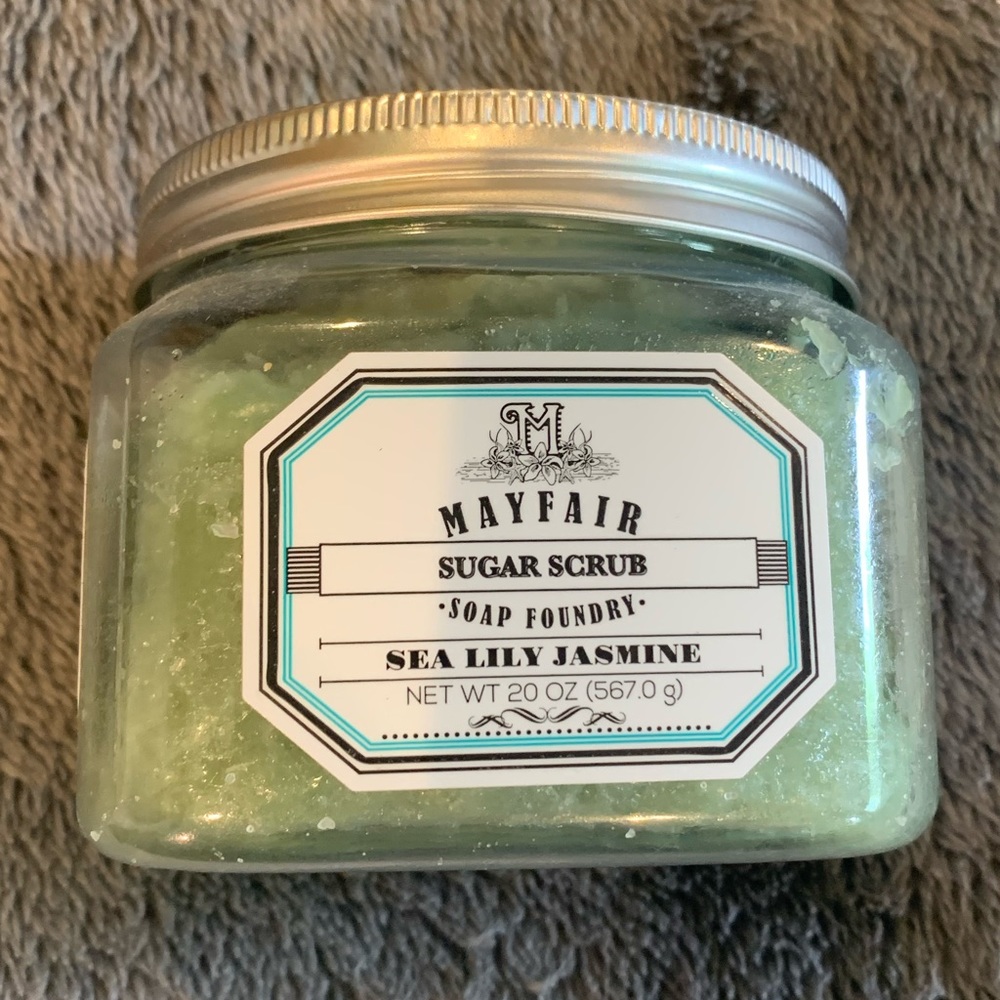 Brand New Sugar Scrub - Sea Lily Jasmine Scent